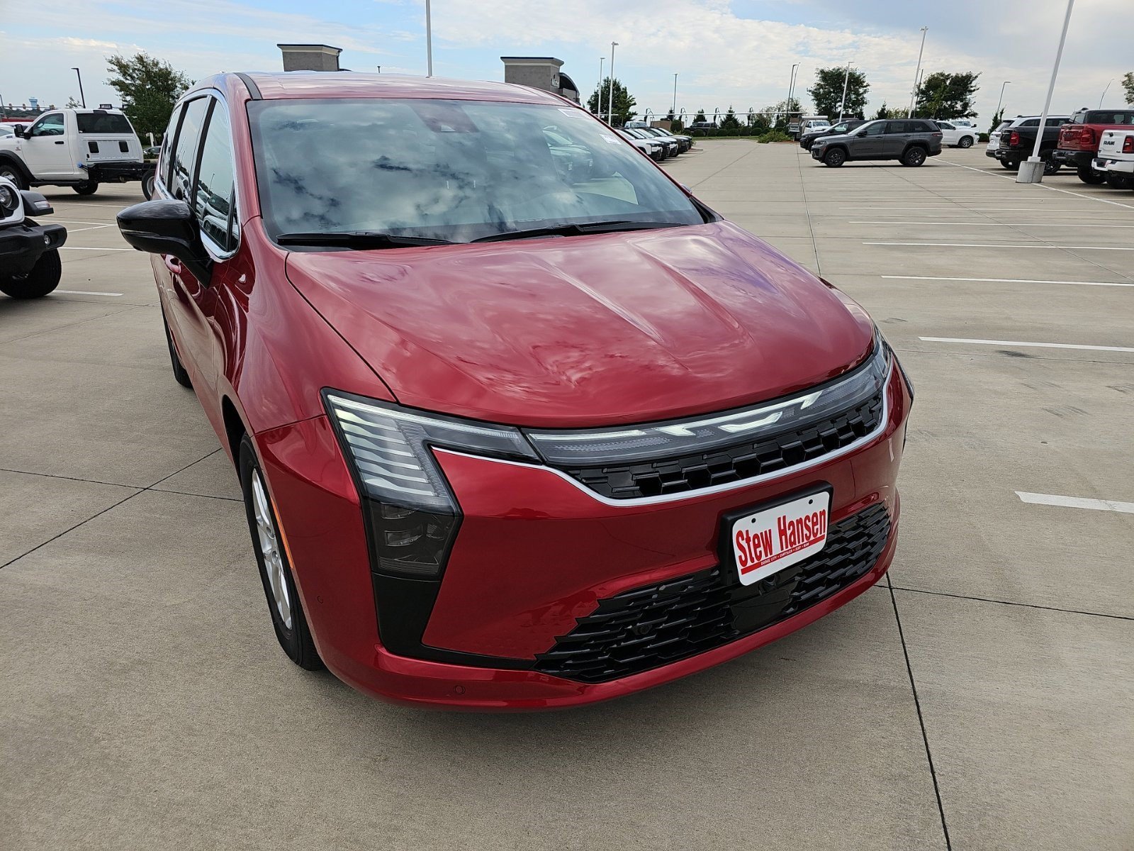 New 2027 Red Hot Pearlcoat Chrysler Select image 7