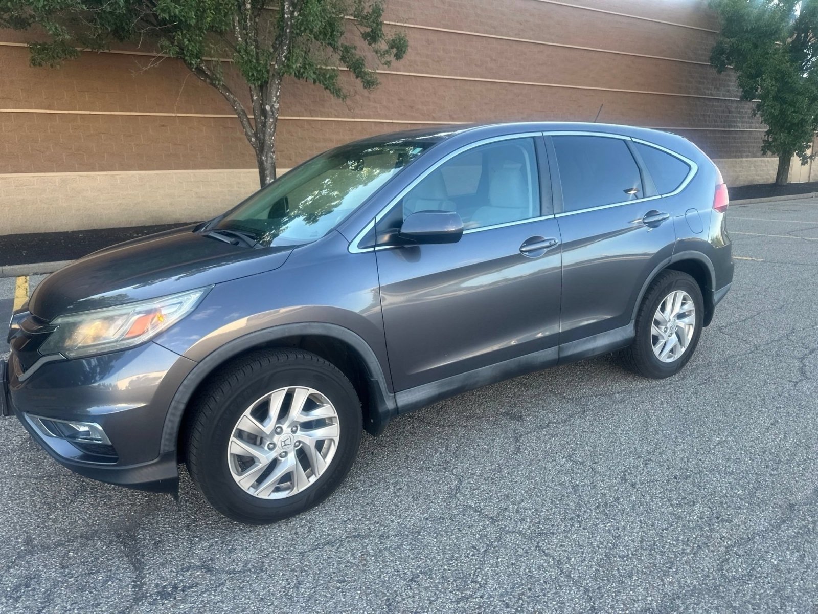 Used 2016 Modern Steel Metallic Honda EX image 2