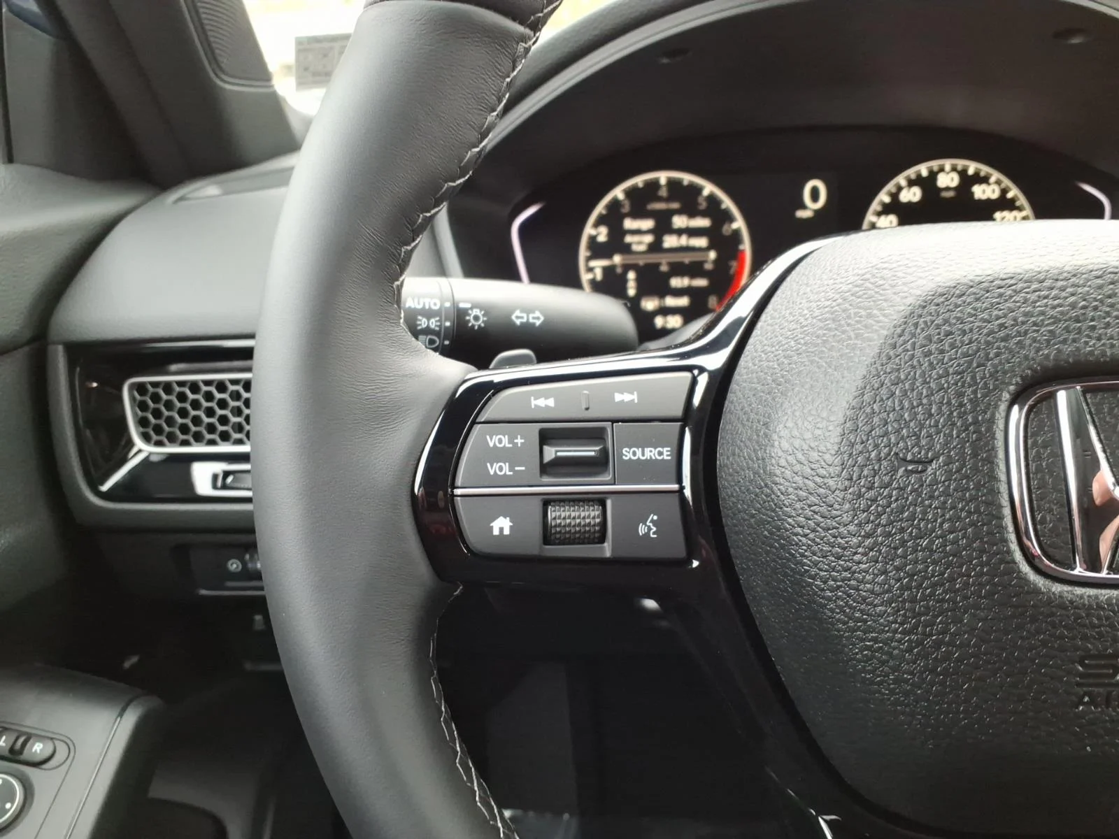 2026 Honda Civic Sport - Photo 12
