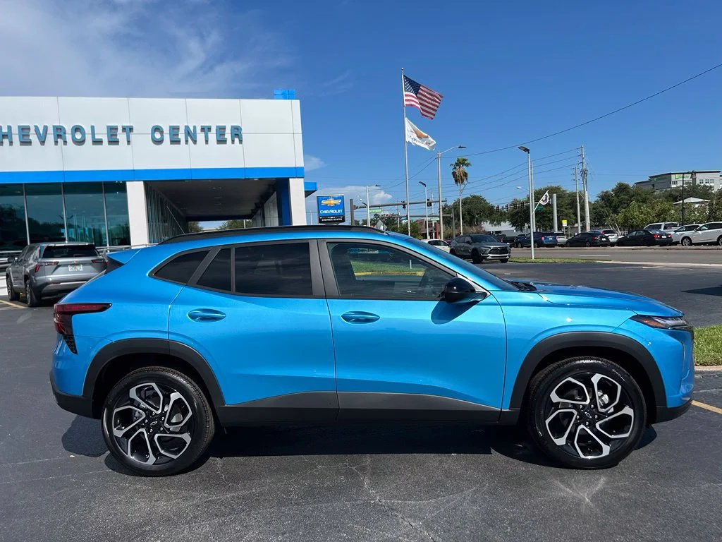 2026 Chevrolet Trax RS - Photo 9