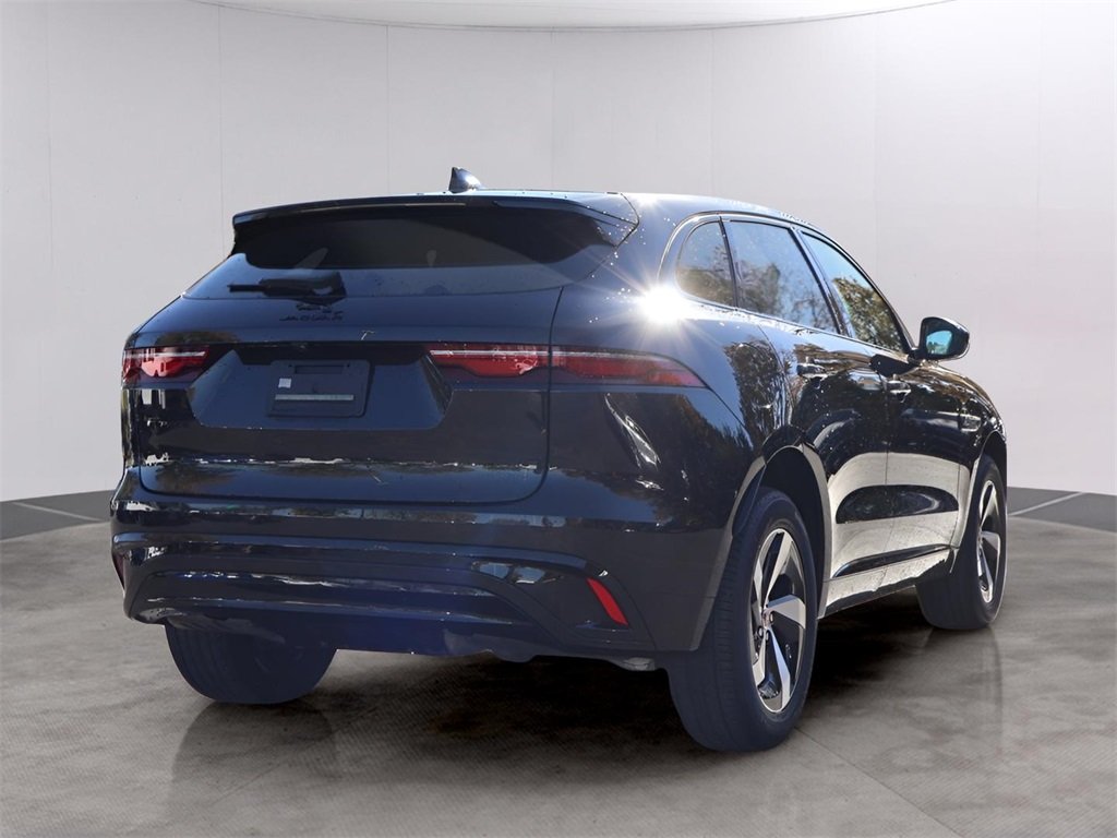 2023 Jaguar F-PACE P250 S photo 4