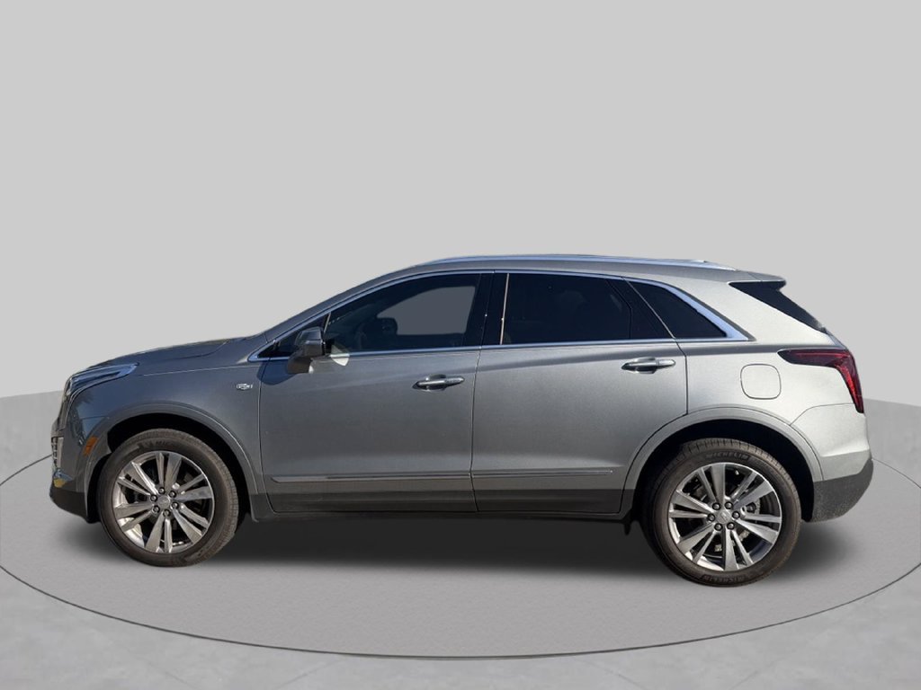 Used 2024 Argent Silver Metallic Cadillac Premium Luxury image 9