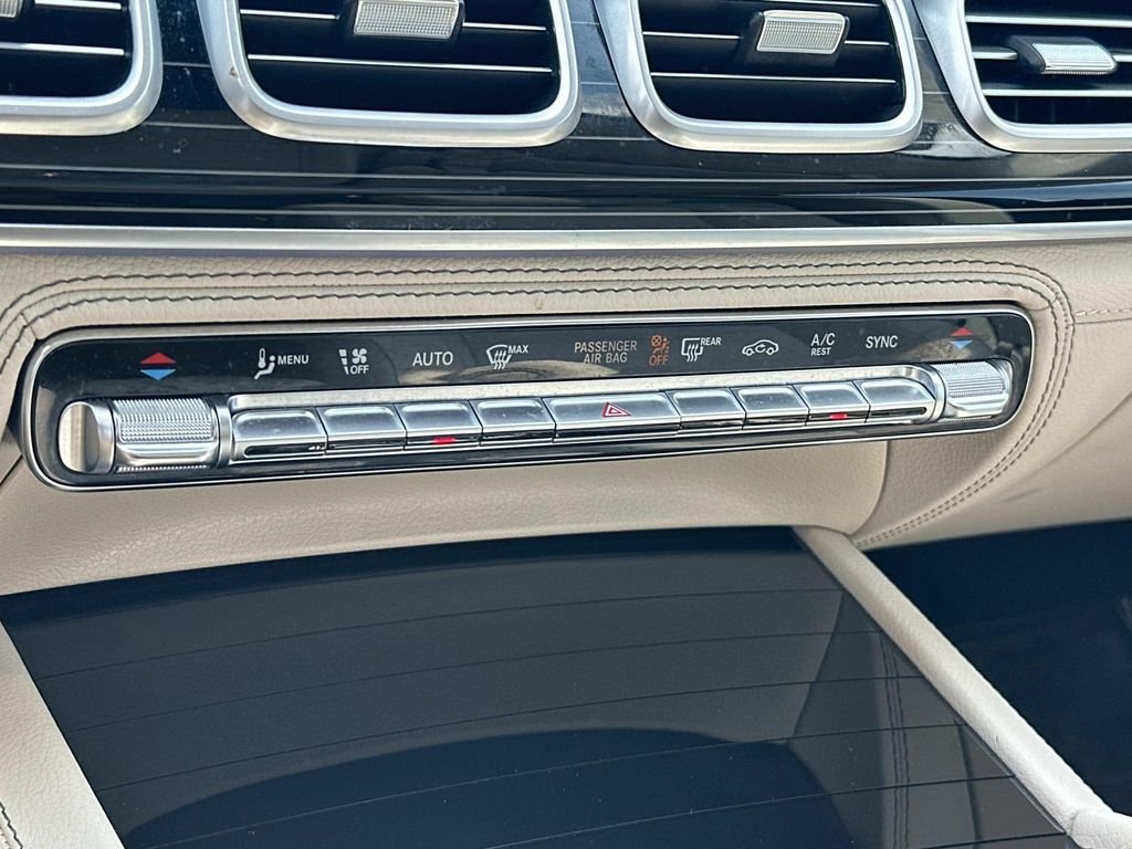Used 2024 MANUFAKTUR Diamond White Metallic Mercedes-Benz GLS 450 image 24