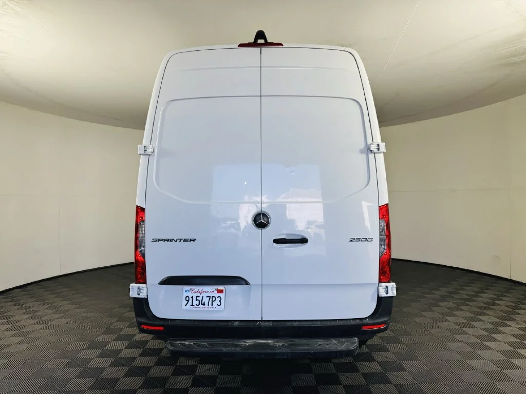 Used 2020  Mercedes-Benz  image 23