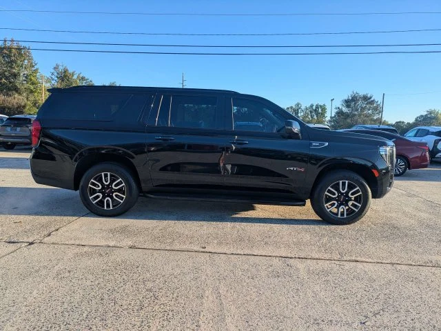 Used 2023 Black GMC AT4 image 3