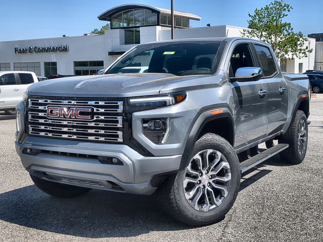 2026 GMC Canyon 4WD Denali Crew Cab Short Box's photo