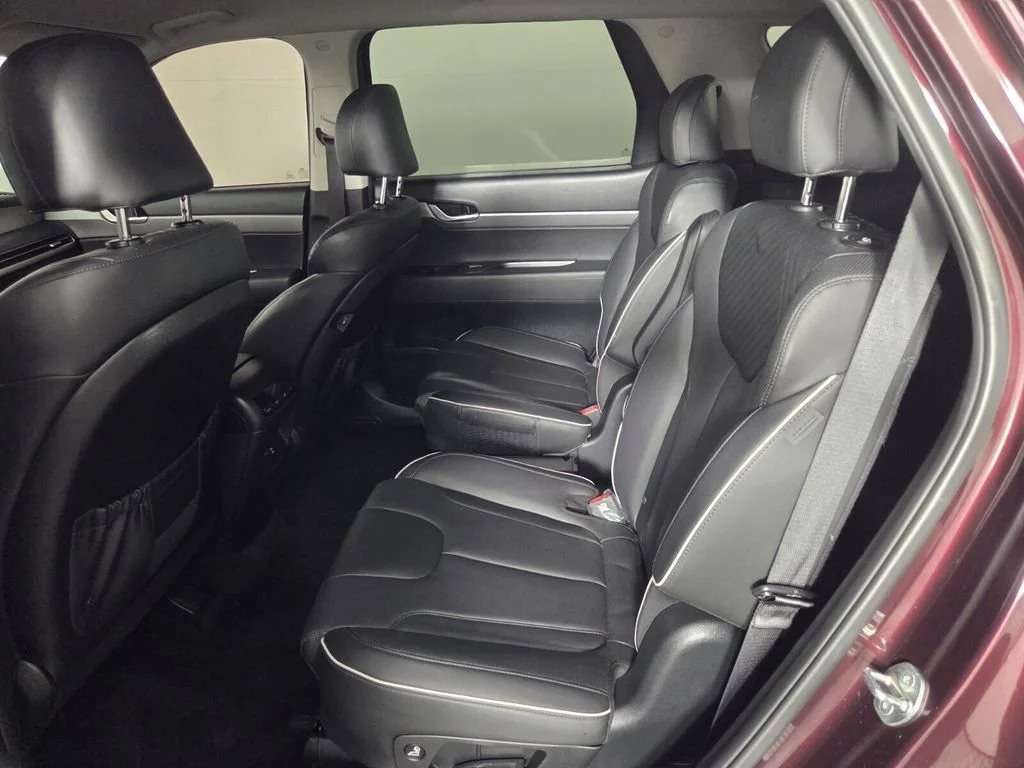 Used 2023 Sierra Burgundy Hyundai SEL image 23