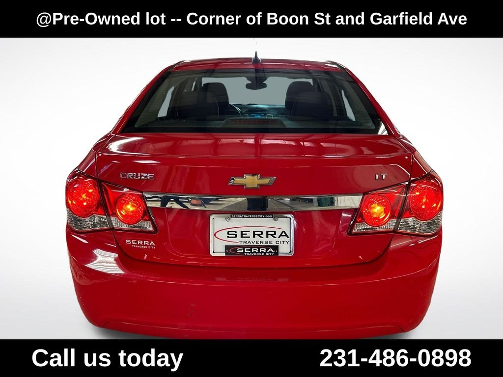Used 2014 Red Chevrolet 1LT image 4
