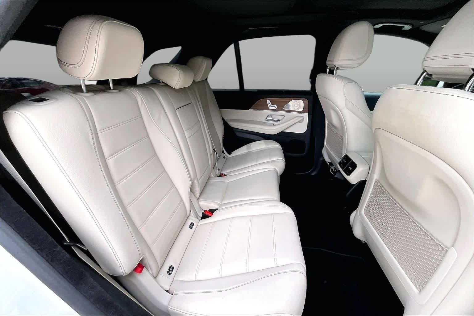 Used 2024 MANUFAKTUR Diamond White Metallic Mercedes-Benz GLE 350 image 20
