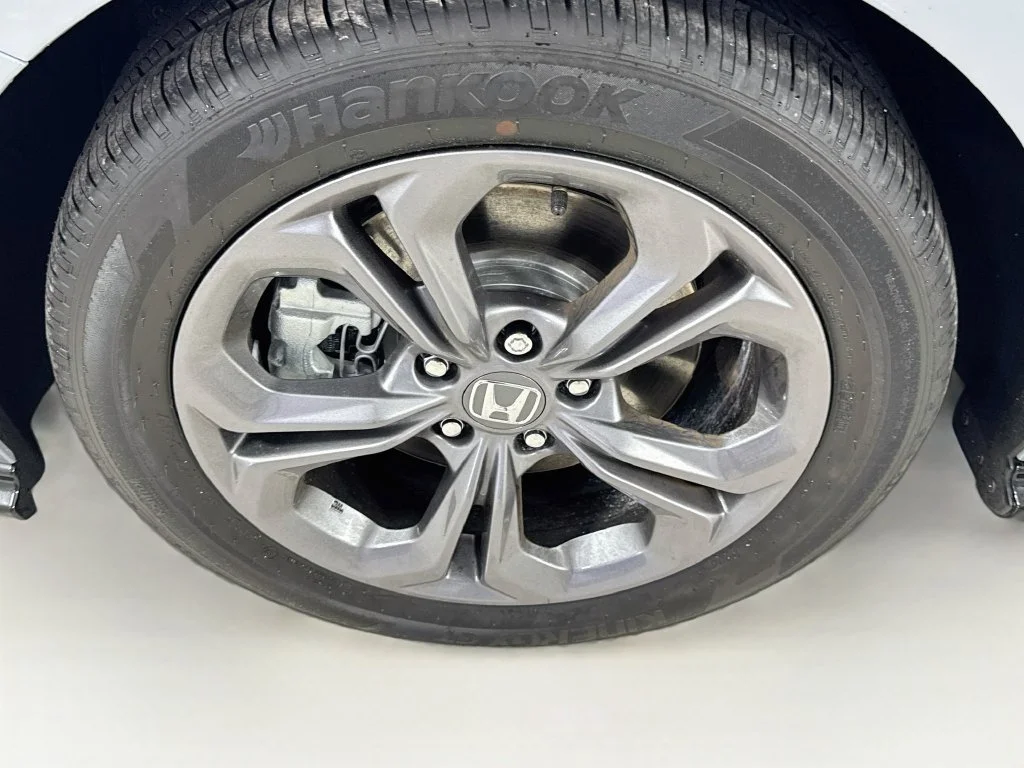 New 2026 Urban Gray Pearl Honda EX-L image 39