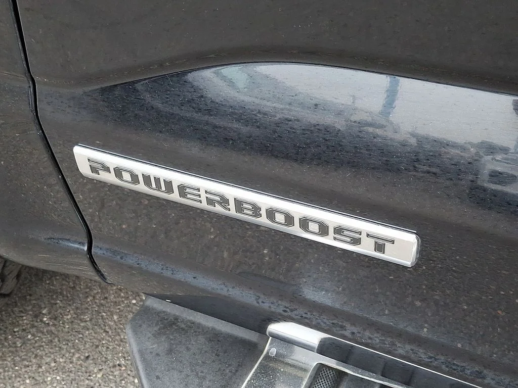 Certified Used 2022 Black Metallic Ford Lariat image 35
