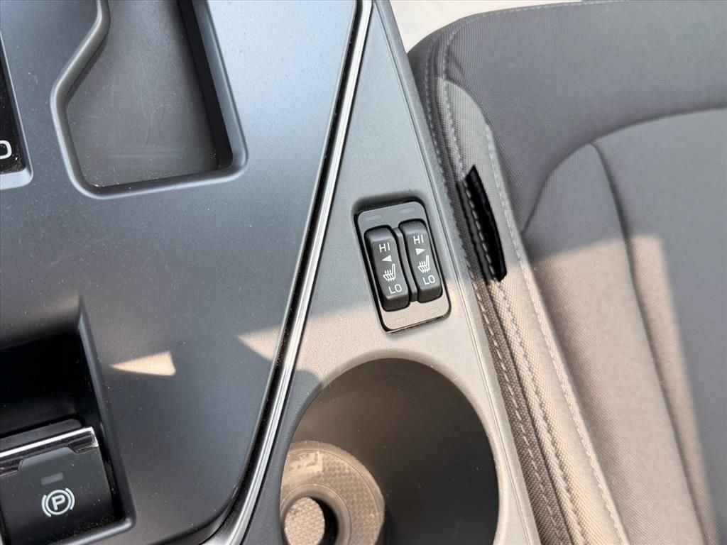 Used 2025 Gray Subaru Premium image 29