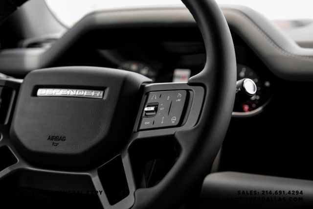 New 2026 Santorini Black Land Rover X-Dynamic SE image 17