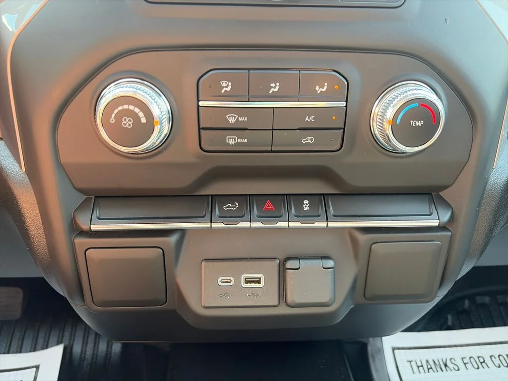 Used 2021 Summit White GMC Base image 18