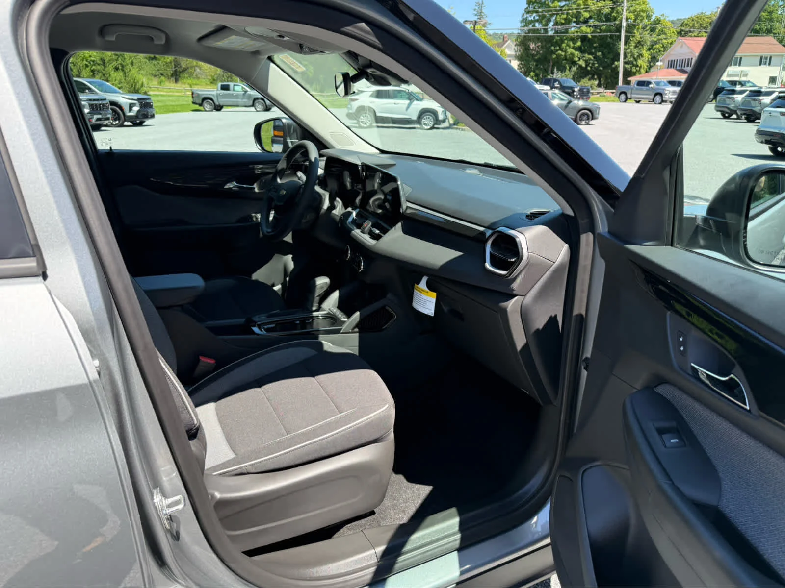 2026 Chevrolet Trailblazer LS - Photo 8