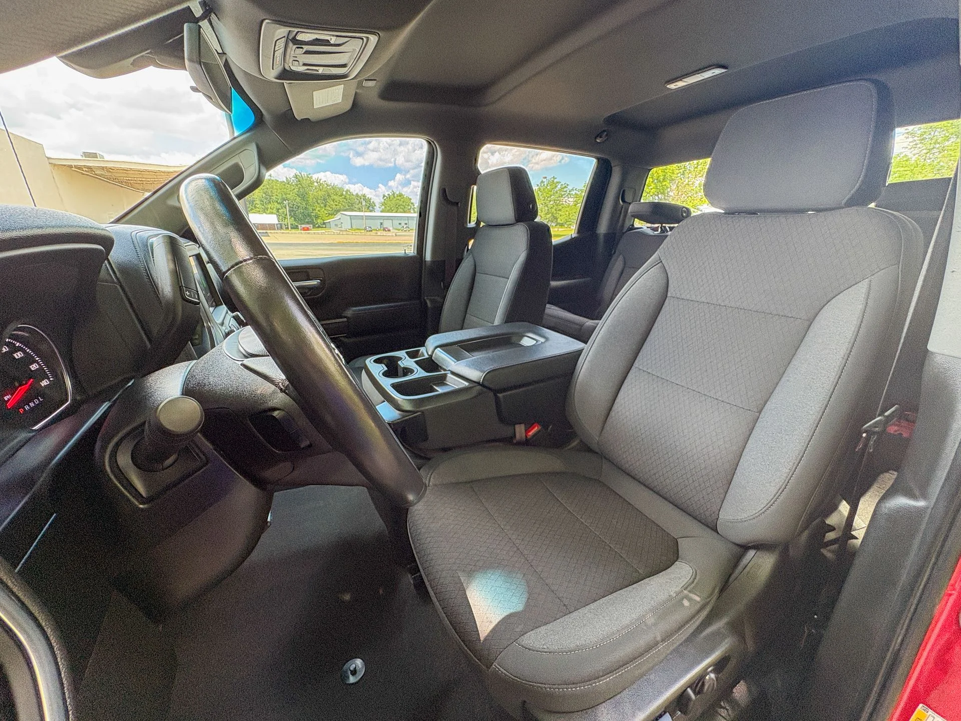 Used 2022 Red Chevrolet LT image 25