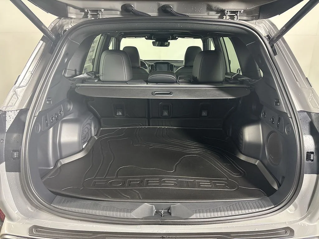 New 2026 RIVER ROCK PEARL Subaru Limited image 22