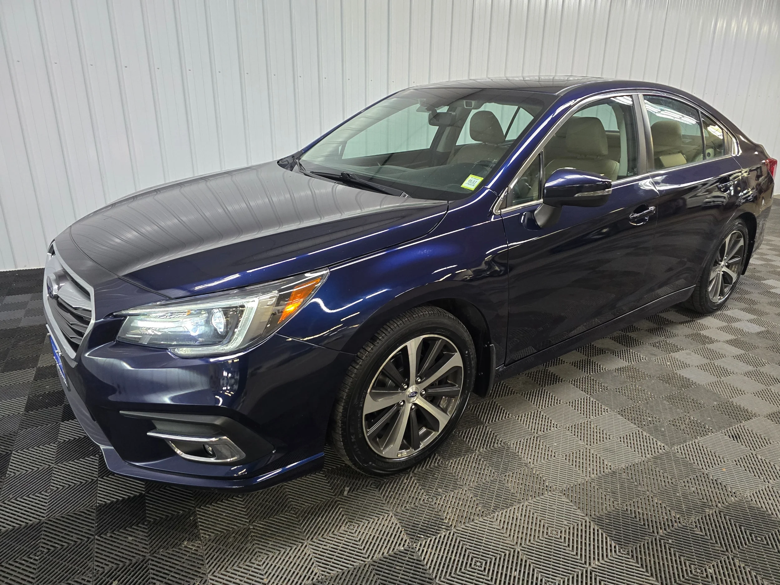 Used 2018 Dark Blue Pearl Subaru 2.5i Limited image 9