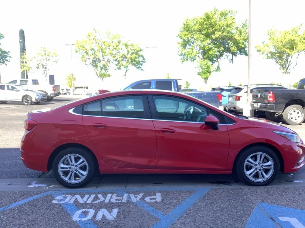 Used 2018 Red Chevrolet LT image 26