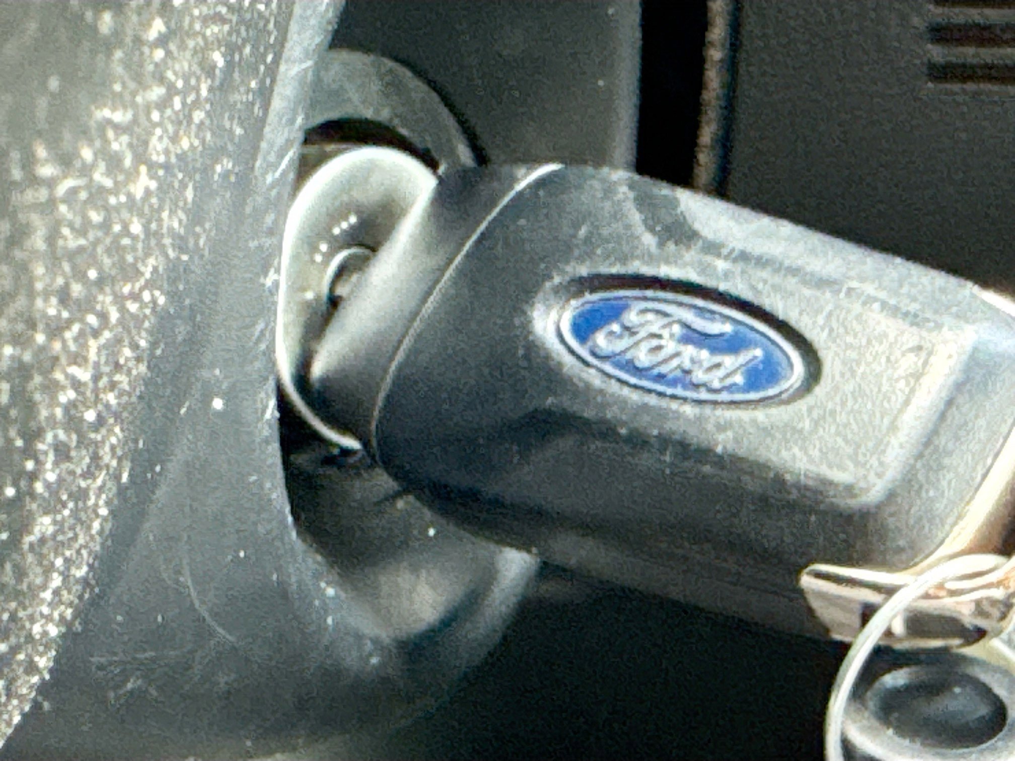 Used 2019 Saber Metallic Ford XL image 32
