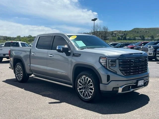 Used 2023 Sterling Metallic GMC Denali Ultimate image 9