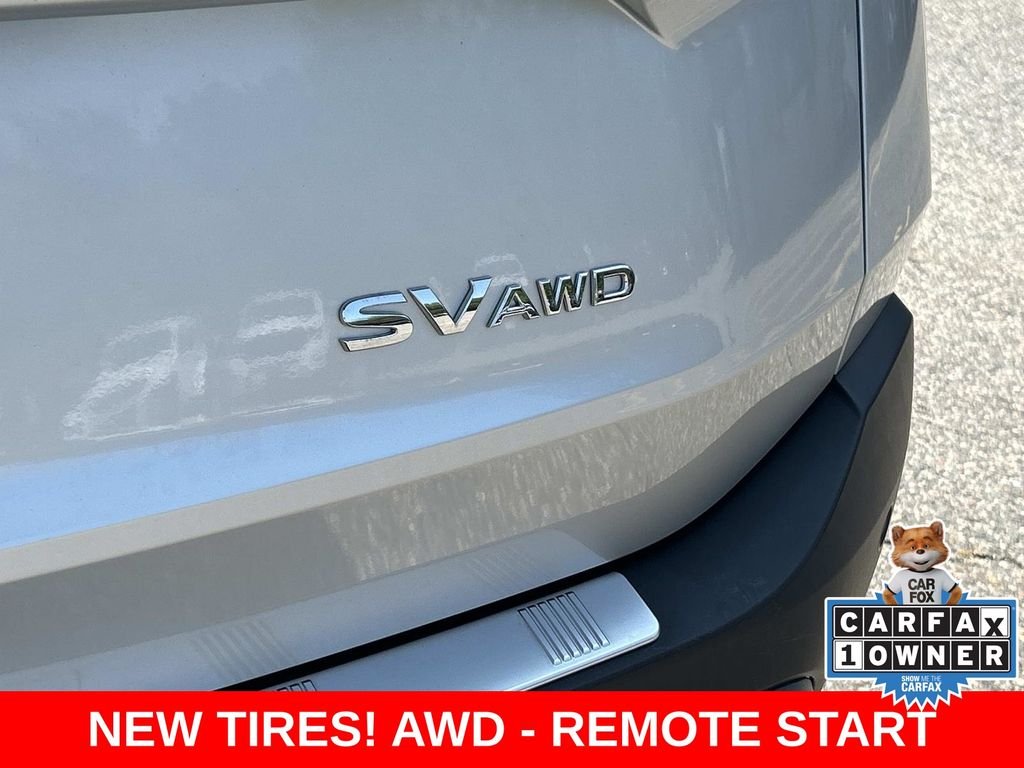 Used 2023 Silver Nissan SV image 12