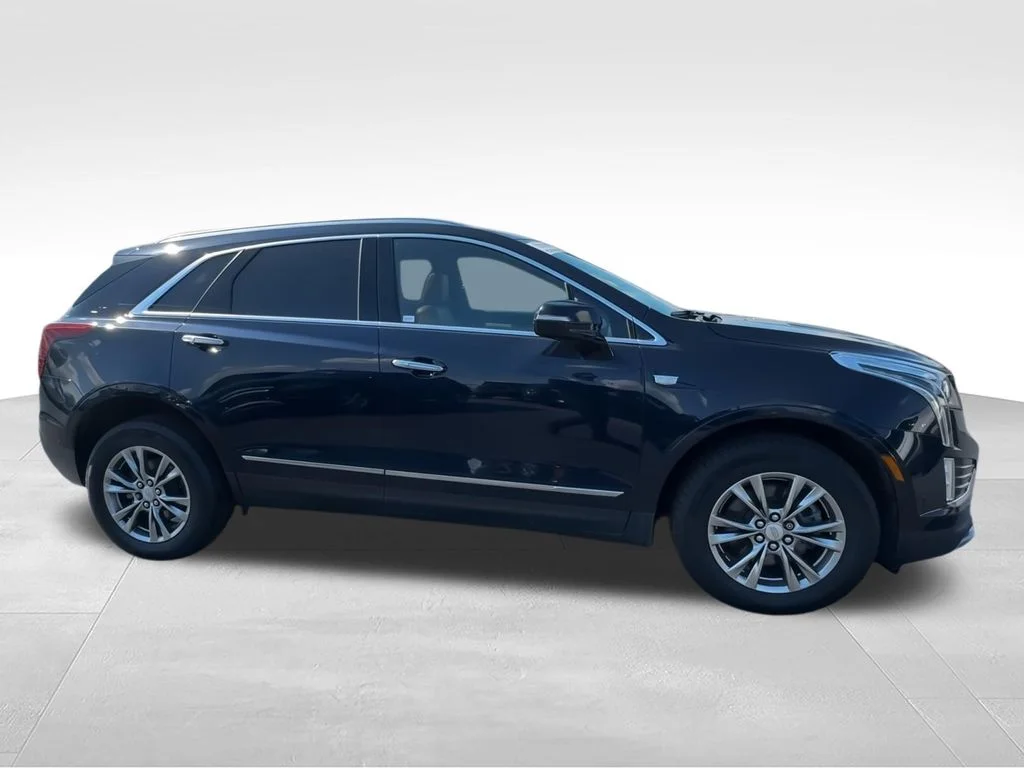 Used 2021 Black Cadillac Premium Luxury image 9