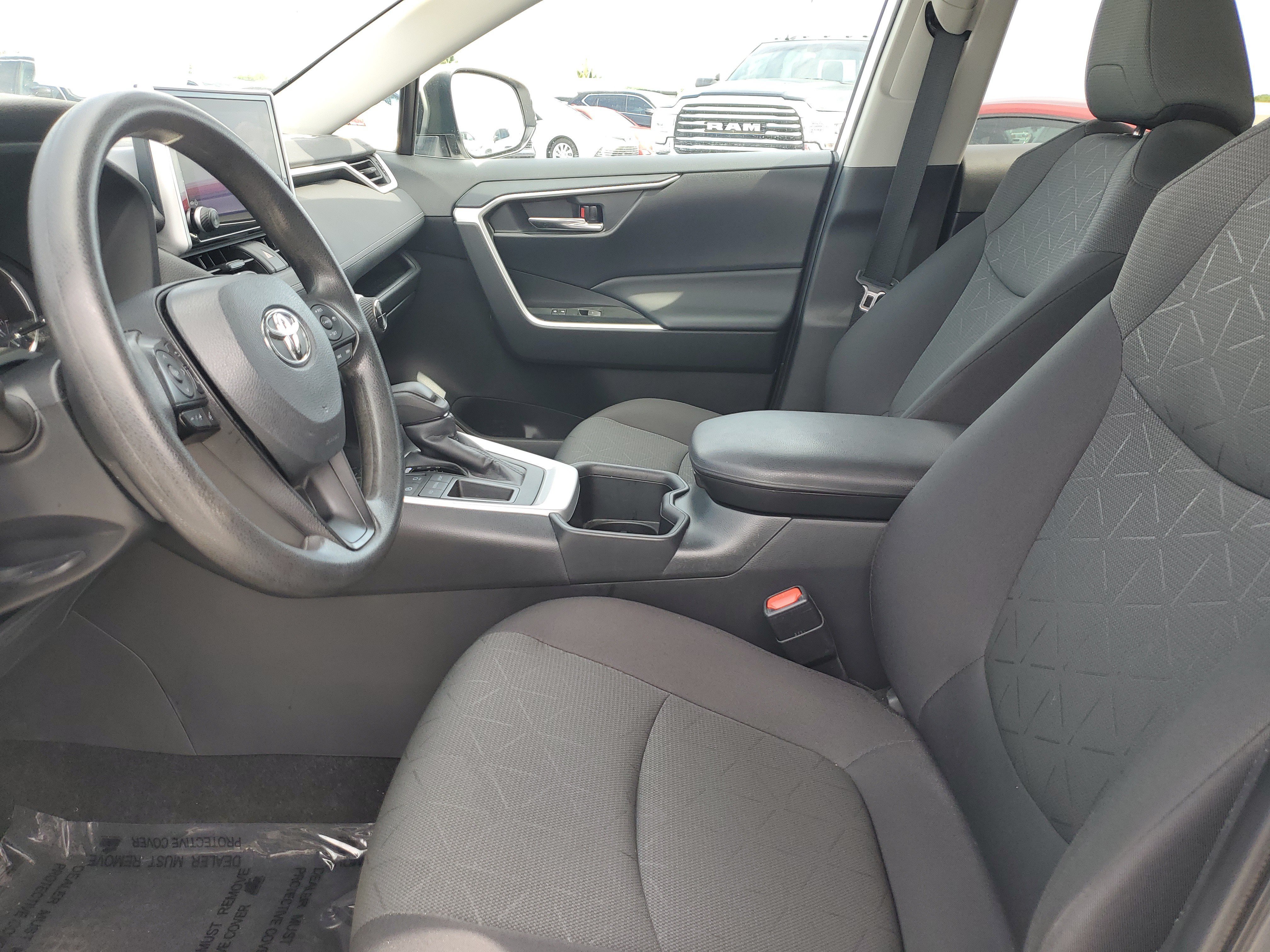 Used 2024 Ice Toyota XLE image 18