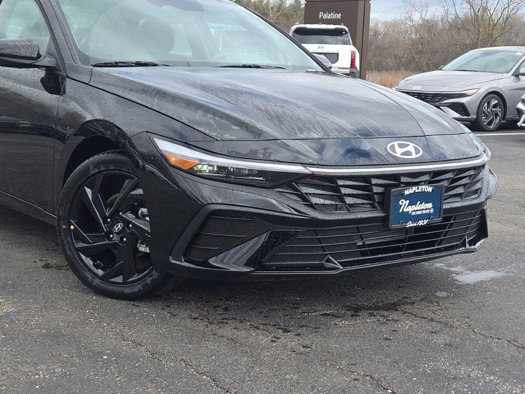 New 2026 Black Hyundai SEL Sport image 2