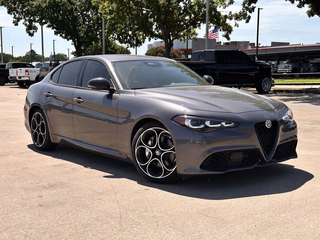2025 Alfa Romeo Giulia Giulia RWD's photo