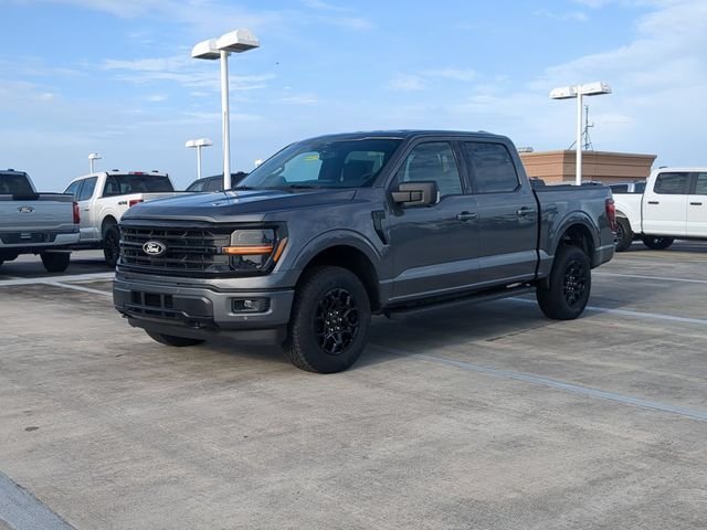 New 2026 Carbonized Gray Metallic Ford XLT image 70