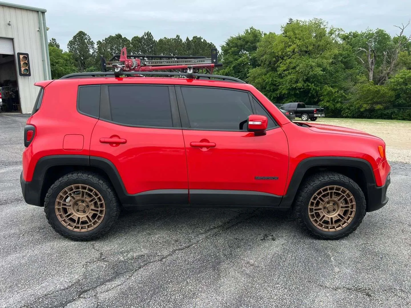 Used 2018 Jeep Renegade Altitude Package with VIN ZACCJBBB2JPJ17415 for sale in Palestine, TX