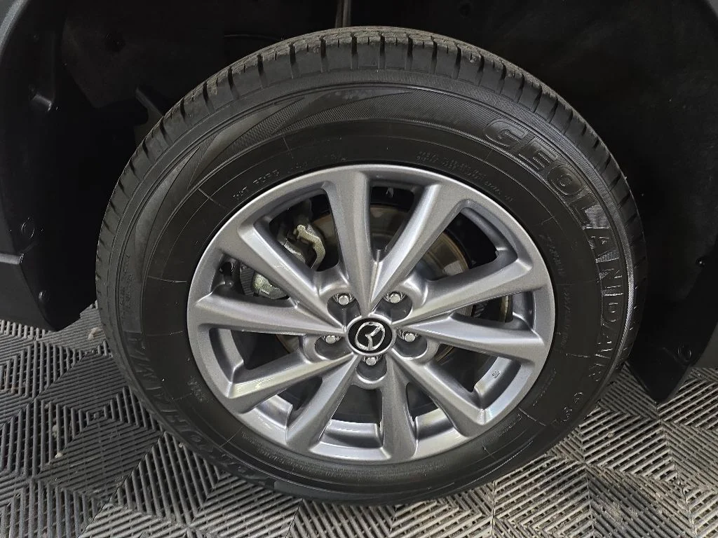 Used 2023 Gray Mazda 2.5 S Select Package image 14
