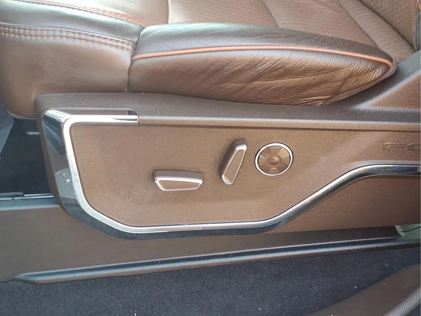 Used 2025 Antimatter Blue/Marsh Gray Ford King Ranch image 16