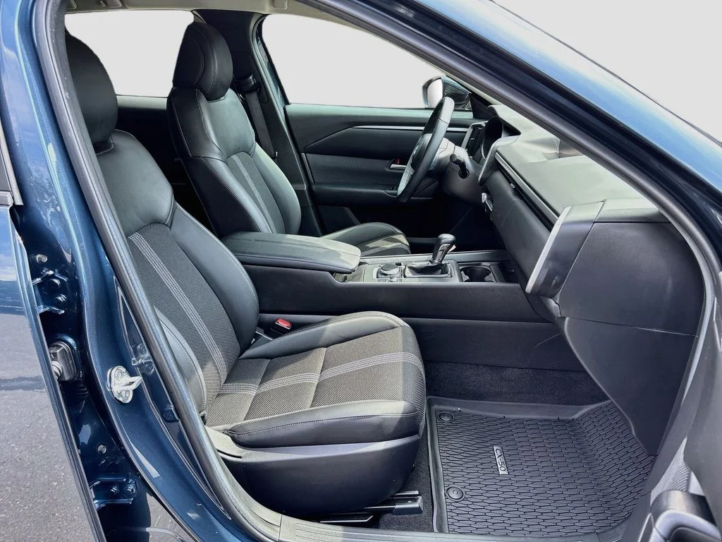 Certified Used 2025 Blue Metallic Mazda 2.5 S Preferred Package image 27