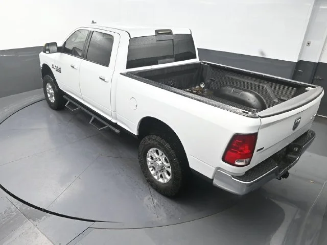 Used 2016 White Ram SLT image 27