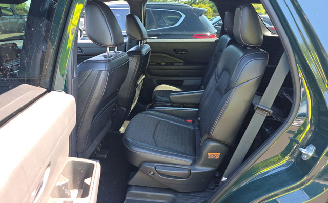 Used 2024 Black Nissan Rock Creek image 5