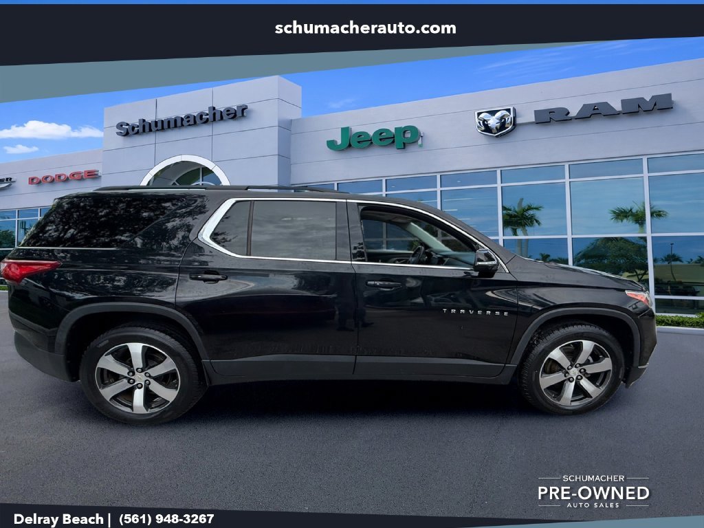 Used 2019 Black Chevrolet 3LT image 8