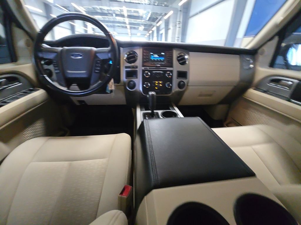 Used 2015 Gray Ford XLT image 27