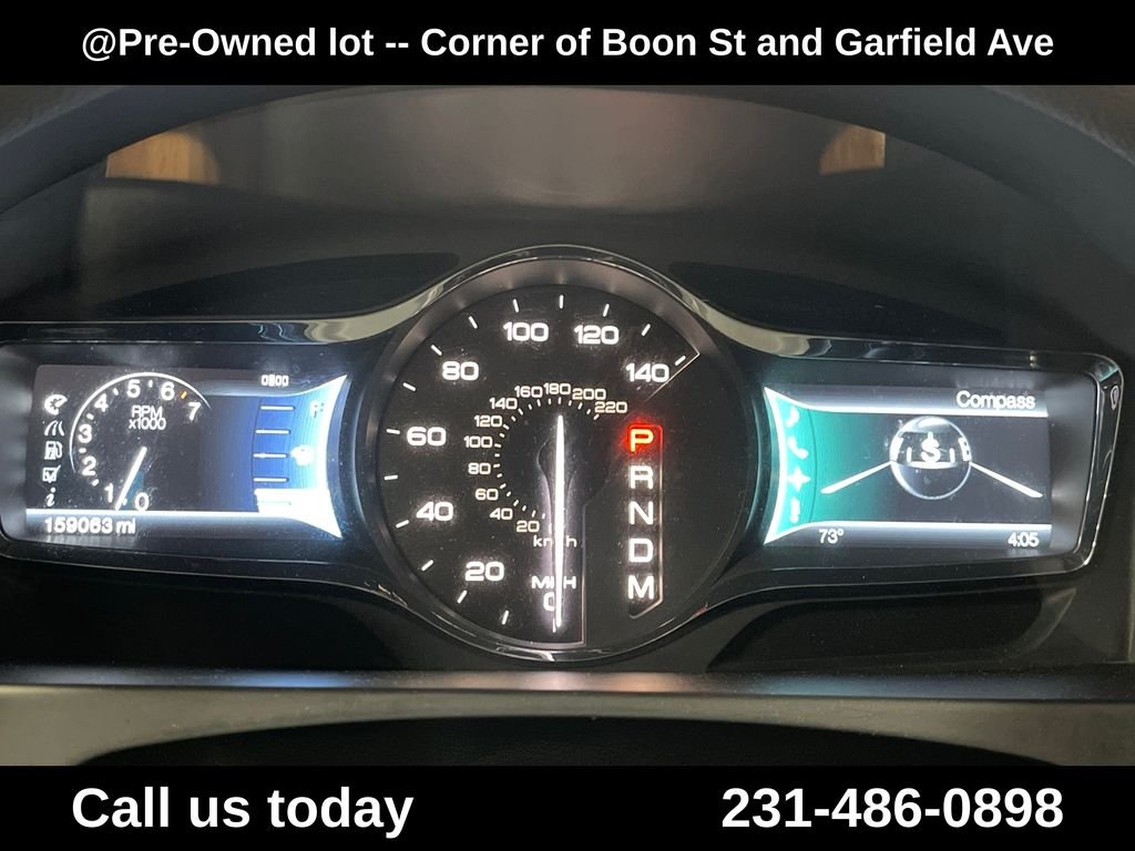 Used 2011  Lincoln Base image 23
