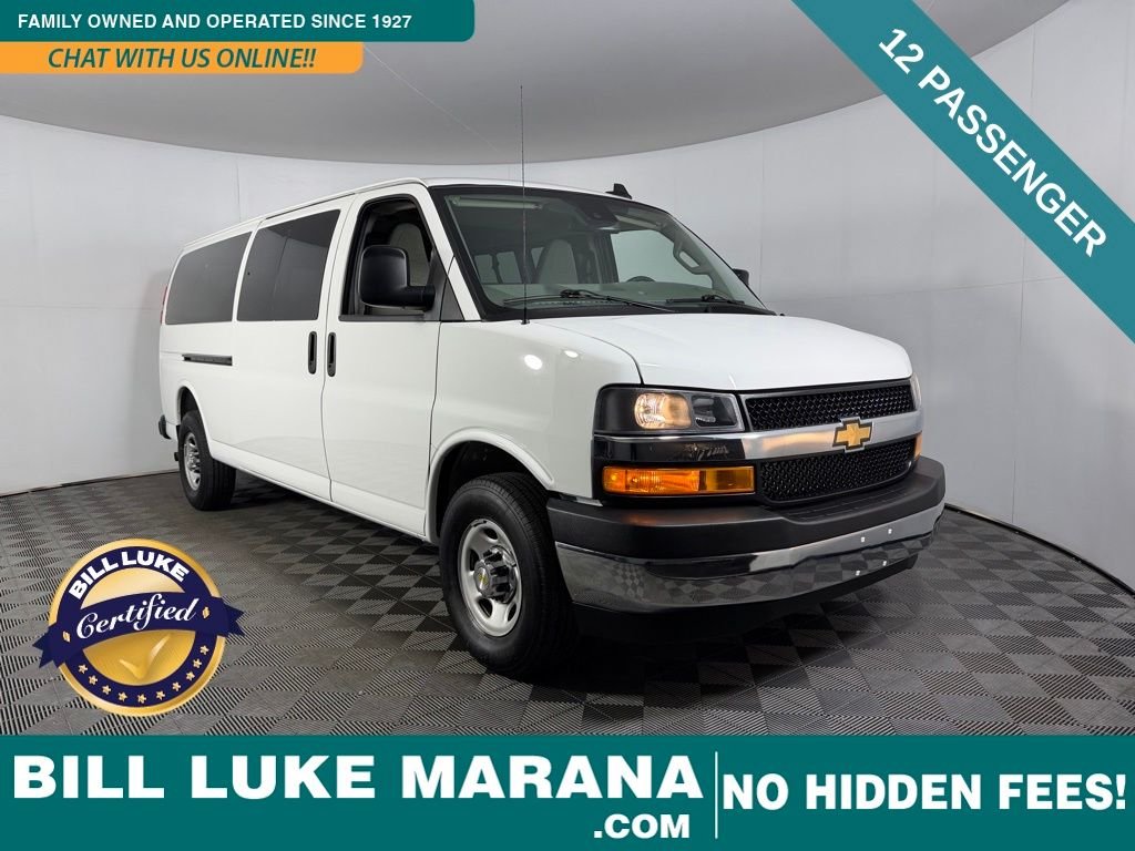 2025 Chevrolet Express 3500 LT Extended's photo
