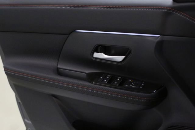 2026 Nissan KICKS SR AWD - Photo 10