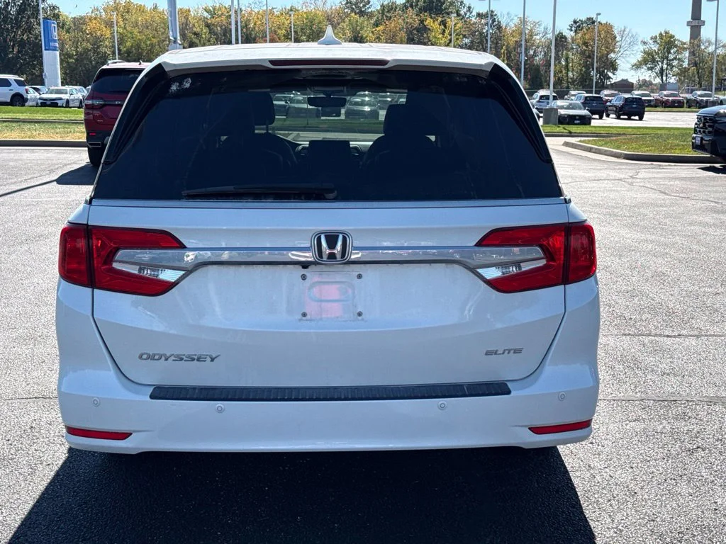 Used 2019  Honda Elite image 10