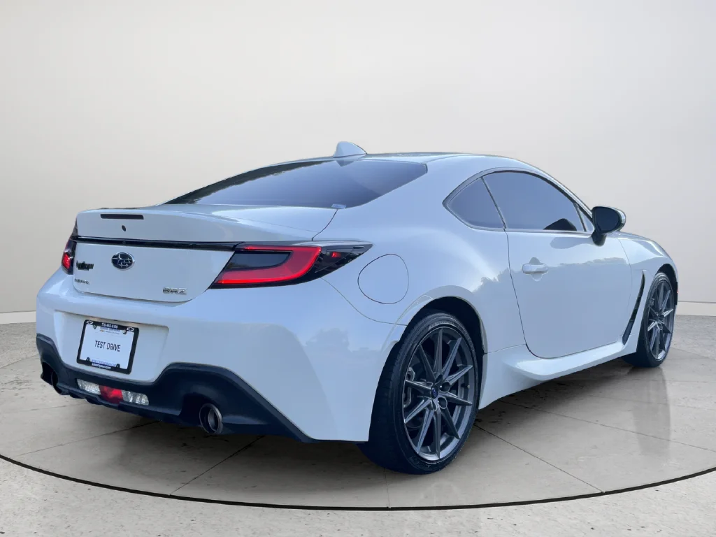 2022 Subaru BRZ Limited - Photo 8