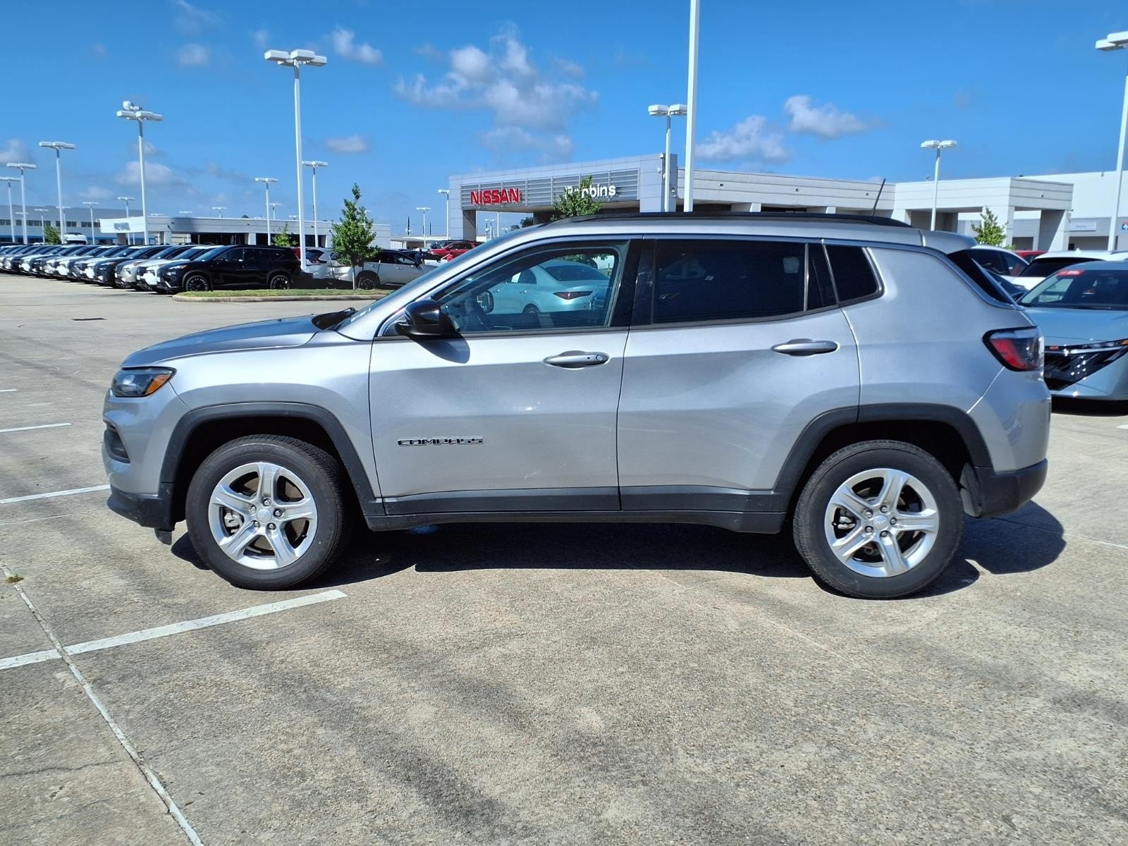 2024 Jeep Compass Latitude Silver at Robbins Nissan