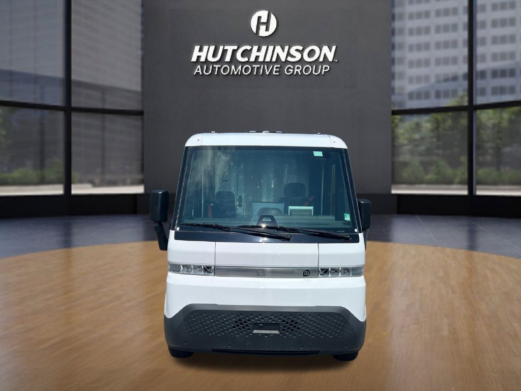 Used 2024 Oyster White BrightDrop EJY image 2