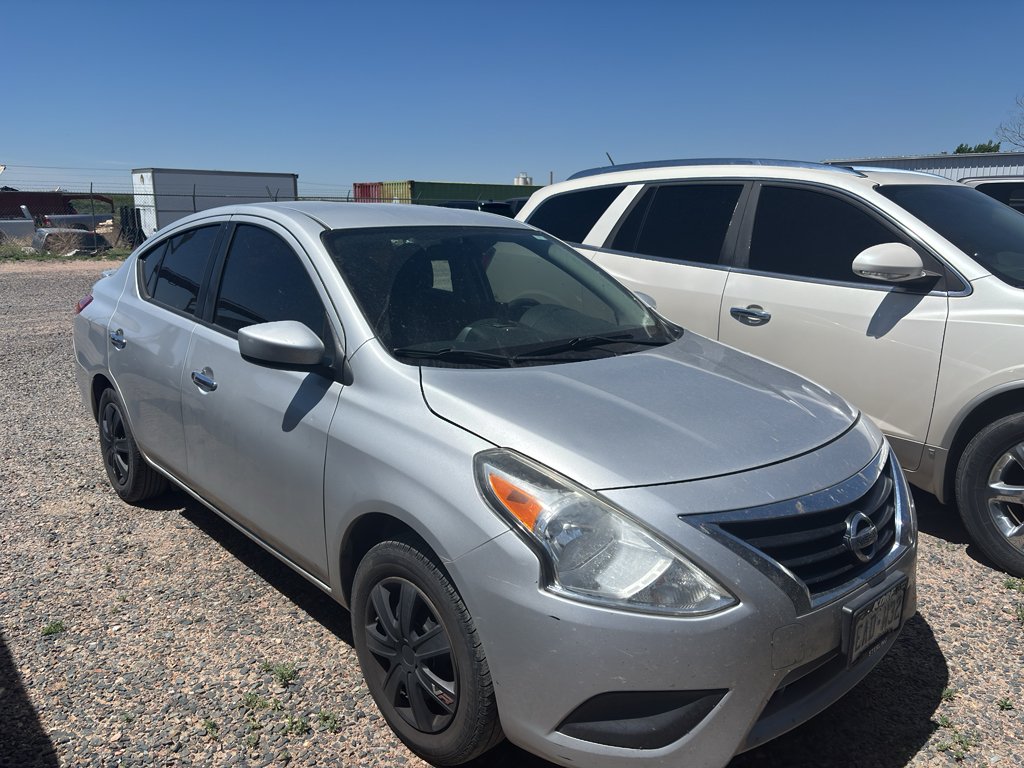 Used 2016 Brilliant Silver Nissan SV image 2