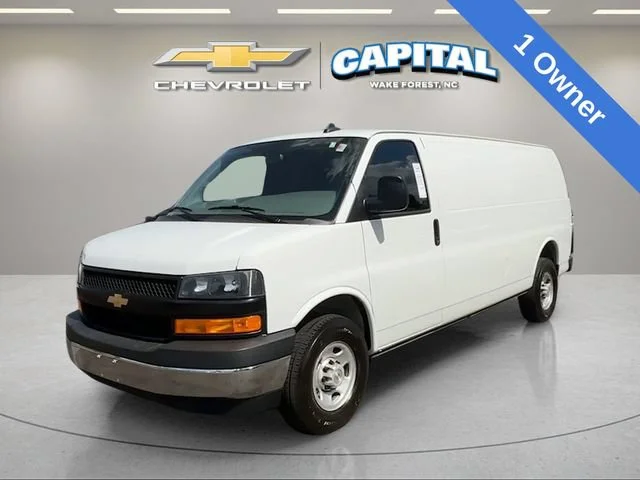 Used 2022 Summit White Chevrolet WT image 1