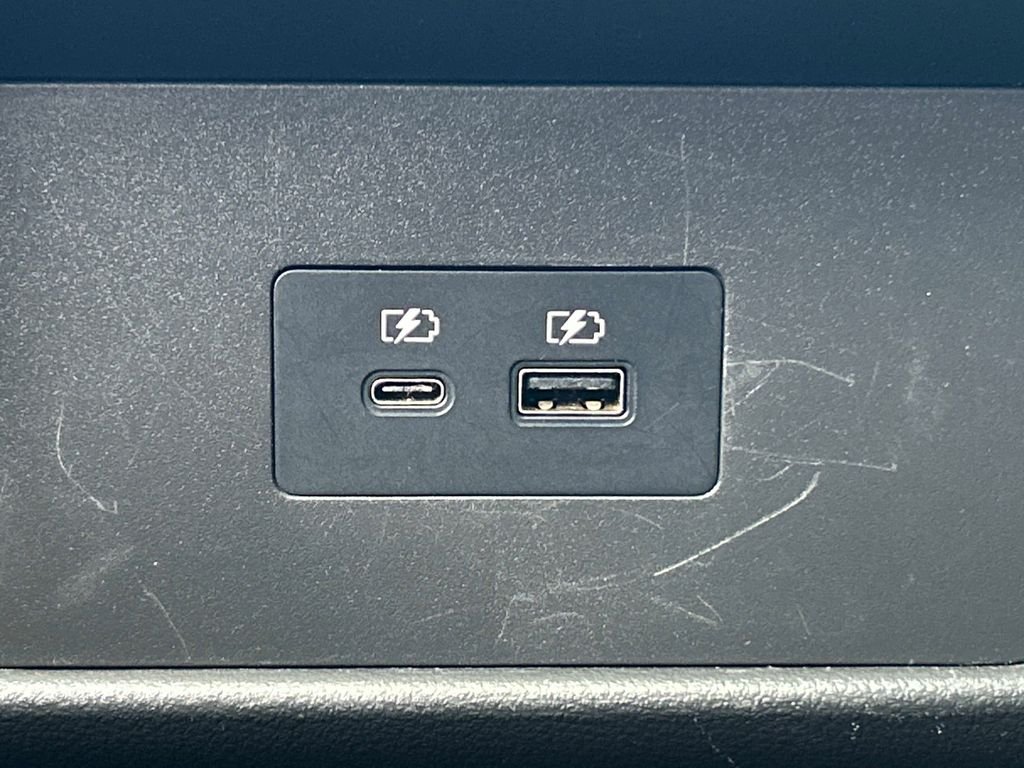 Used 2023 Gray Nissan SV image 18