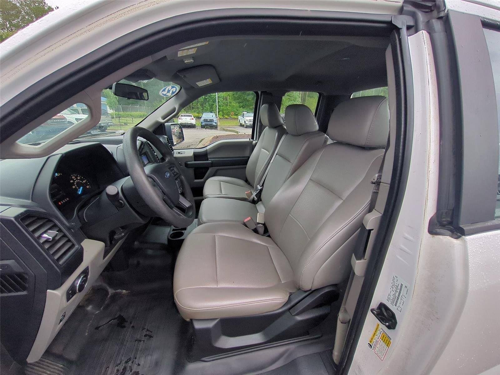 Used 2019 Oxford White Ford XL image 18